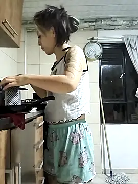 Tefannyy  online show from March 26, 2026, 10:35 am