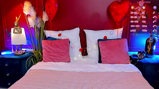 GiaCale online show from February 15, 2026, 6:25 am