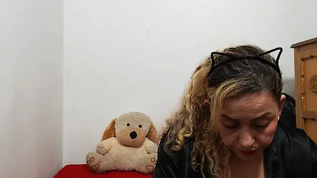 ariellth online show from March 16, 2026, 5:48 pm