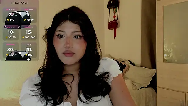 Ju Kyung online show from November 17, 2025, 7:45 am