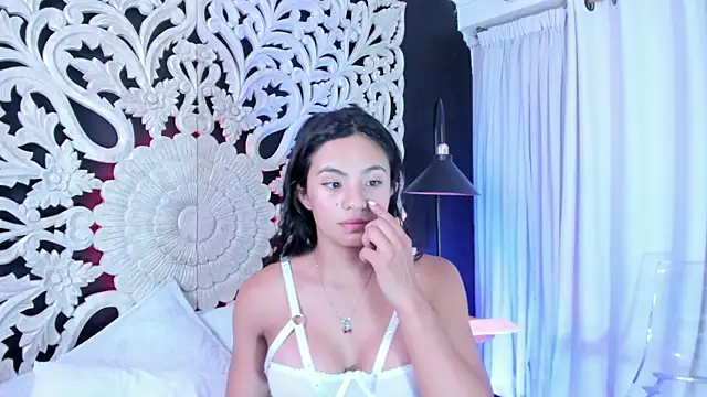 Snapshot of Mindy_sweety chatting on June 6, 2026, 1:27 pm Mindy sweety online show from June 6, 2026, 1:27 pm