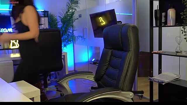 Snapshot of BabesGoesWild chatting on January 9, 2026, 3:57 am BabesGoesWild online show from January 9, 2026, 3:57 am