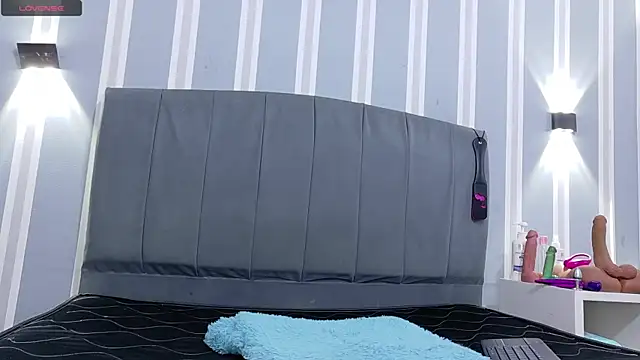 Snapshot of engel_devil chatting on March 13, 2025, 12:13 pm engel devil online show from March 13, 2025, 12:13 pm