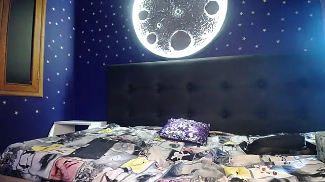 Snapshot of engel_devil chatting on September 18, 2025, 5:16 pm engel devil online show from September 18, 2025, 5:16 pm