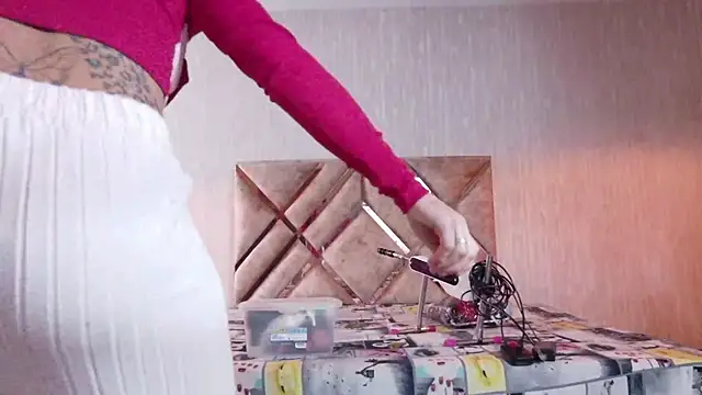 Snapshot of engel_devil chatting on November 2, 2025, 2:55 pm engel devil online show from November 2, 2025, 2:55 pm