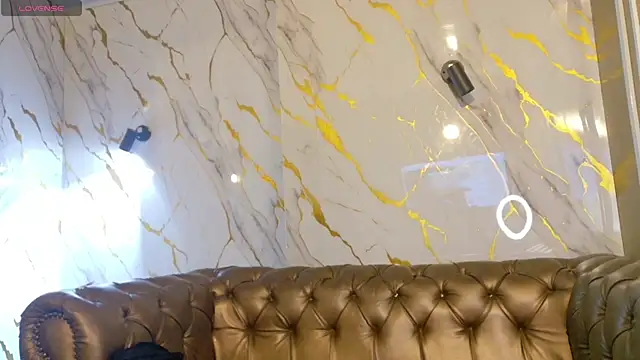 Snapshot of engel_devil chatting on December 14, 2025, 5:18 pm engel devil online show from December 14, 2025, 5:18 pm