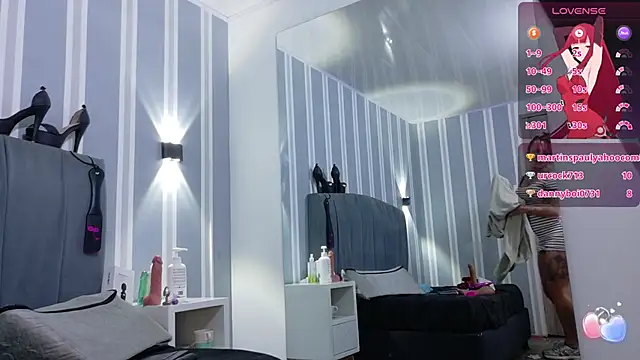 Snapshot of engel_devil chatting on March 15, 2025, 6:32 pm engel devil online show from March 15, 2025, 6:32 pm