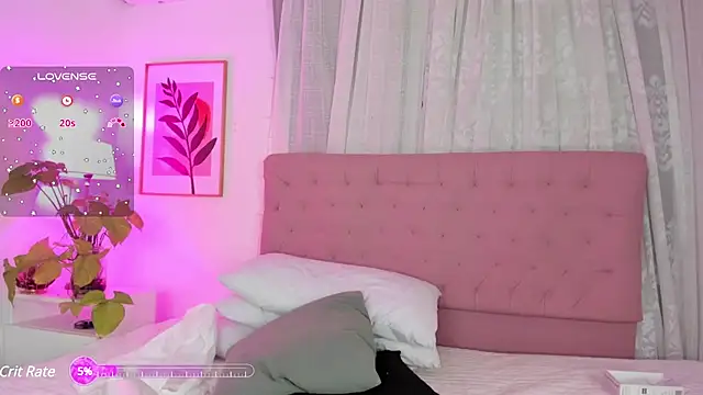 CintiaHaxx online show from February 26, 2025, 9:22 am