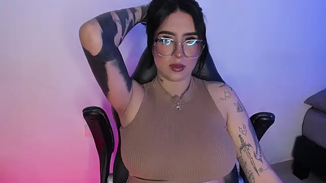 AnnikaMerliahh  online show from October 8, 2025, 3:30 am