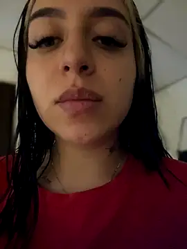 AnnikaMerliahh  online show from November 6, 2025, 10:14 pm