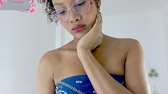 allis0n ik online show from July 29, 2026, 4:33 am