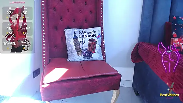 BiancaAntonelli online show from December 17, 2025, 1:27 pm