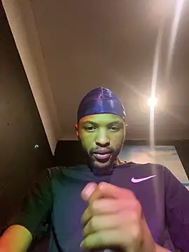 BlueIceCube online show from October 5, 2025, 1:40 am