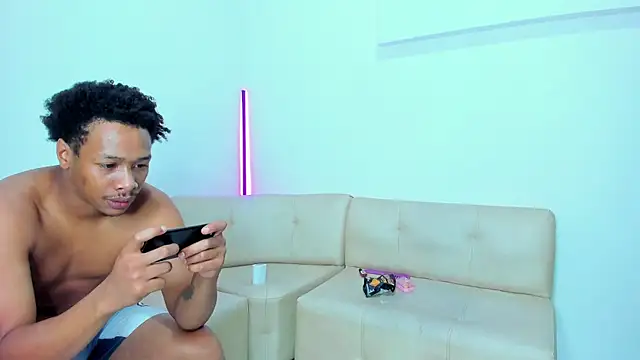 Snapshot of DIRTY_TEAM_XXX chatting on September 20, 2025, 11:21 pm DIRTY TEAM XXX online show from September 20, 2025, 11:21 pm