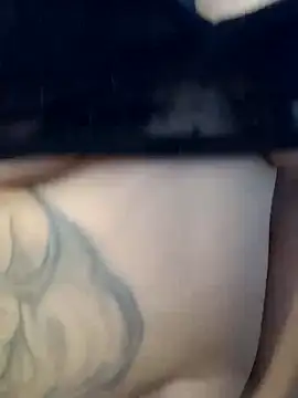 cherrydelioncourt online show from February 18, 2025, 8:27 am