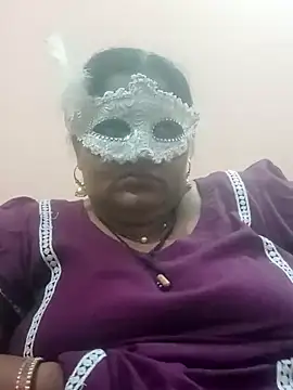 Snapshot of seemi_bhabhi chatting on March 6, 2025, 10:09 am seemi bhabhi online show from March 6, 2025, 10:09 am