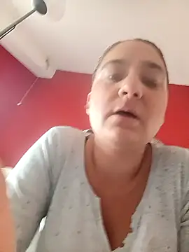 Nell-X online show from October 18, 2025, 11:12 am