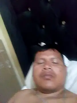 zeta29 online show from March 11, 2025, 1:34 pm