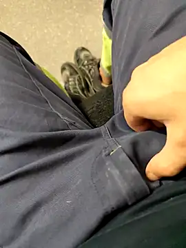 coppiapazza online show from October 10, 2025, 8:20 pm