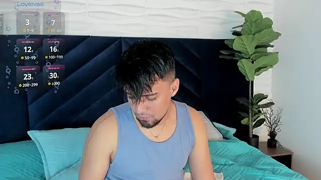 Snapshot of Edward_max chatting on September 9, 2025, 4:11 am Edward max online show from September 9, 2025, 4:11 am