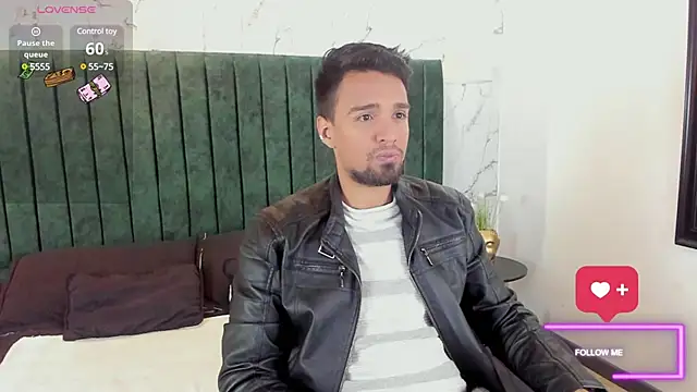 Snapshot of Edward_max chatting on March 21, 2025, 3:33 am Edward max online show from March 21, 2025, 3:33 am