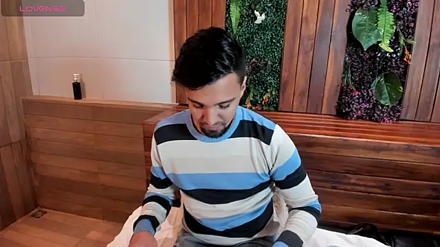 Snapshot of Edward_max chatting on November 16, 2025, 3:22 am Edward max online show from November 16, 2025, 3:22 am