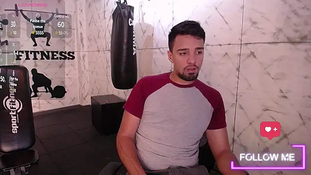 Snapshot of Edward_max chatting on March 10, 2025, 3:12 am Edward max online show from March 10, 2025, 3:12 am