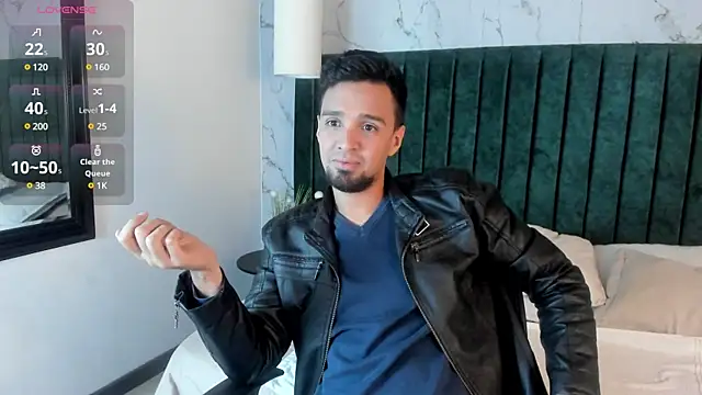 Snapshot of Edward_max chatting on March 13, 2025, 3:54 am Edward max online show from March 13, 2025, 3:54 am