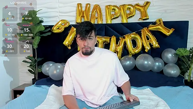 Snapshot of Edward_max chatting on September 20, 2025, 4:06 am Edward max online show from September 20, 2025, 4:06 am