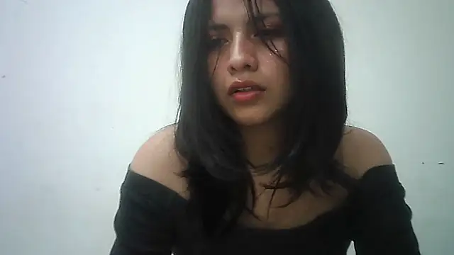 Snapshot of Elsa_sweet chatting on January 22, 2025, 3:41 am Elsa sweet online show from January 22, 2025, 3:41 am