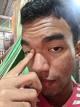 Reynold2608 online show from November 24, 2025, 6:08 pm