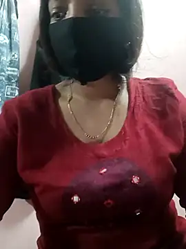 queensenorita online show from October 2, 2025, 9:45 am