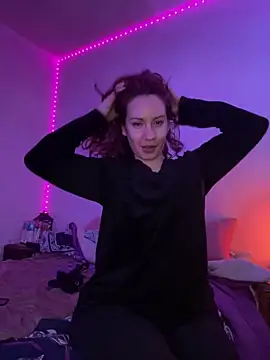 Nina-Chick777 online show from February 7, 2025, 10:40 am