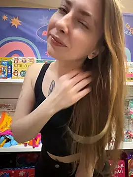 Snapshot of Sunny___Bunny chatting on May 28, 2026, 12:11 pm Sunny Bunny online show from May 28, 2026, 12:11 pm