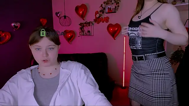 Snapshot of pure_radiance1 chatting on February 15, 2026, 8:52 pm pure radiance1 online show from February 15, 2026, 8:52 pm