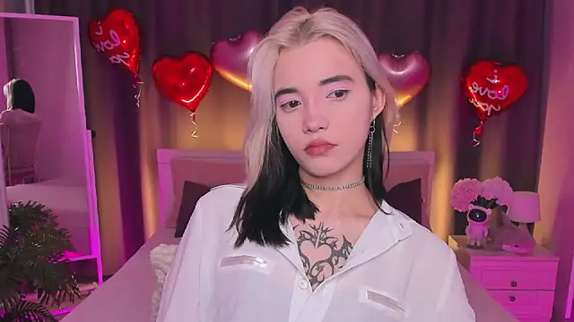 as1an girlfriend online show from February 21, 2025, 3:23 am