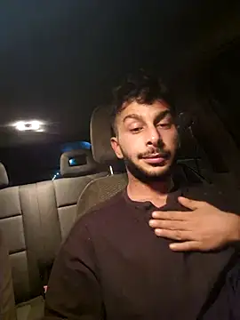 Snapshot of Iulianmarius12 chatting on February 11, 2026, 9:47 pm Iulianmarius12 online show from February 11, 2026, 9:47 pm