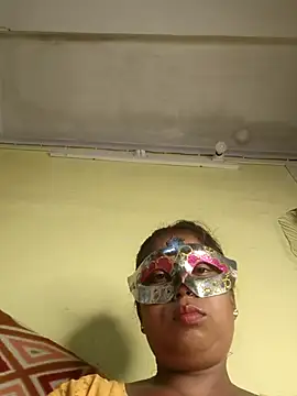Snapshot of tinabhabhi chatting on May 20, 2026, 9:50 am tinabhabhi online show from May 20, 2026, 9:50 am