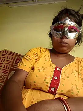 Snapshot of tinabhabhi chatting on May 17, 2026, 10:04 am tinabhabhi online show from May 17, 2026, 10:04 am