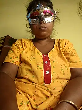 Snapshot of tinabhabhi chatting on May 9, 2026, 9:45 am tinabhabhi online show from May 9, 2026, 9:45 am