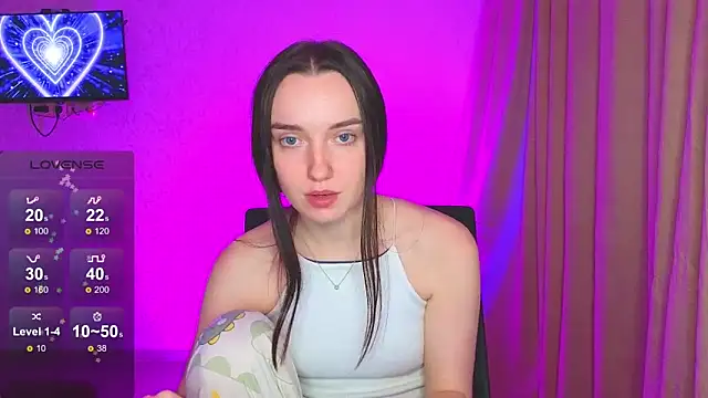 Wild Sophie  online show from February 7, 2025, 8:53 pm