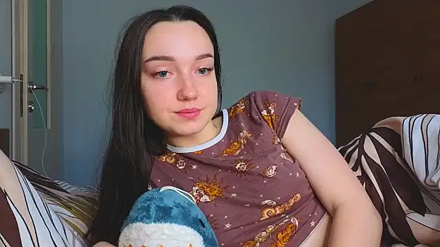 Wild Sophie  online show from January 3, 2025, 8:10 am