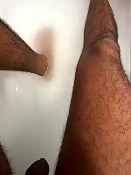 SensualG300 online show from November 12, 2025, 2:43 pm