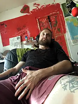 Ozomitro online show from October 19, 2025, 11:35 am