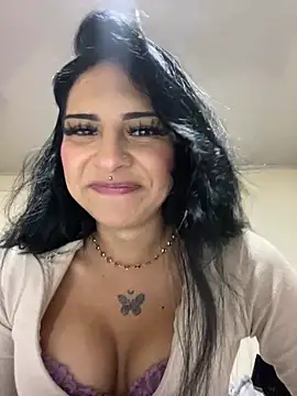 Snapshot of Hilary_pinkk chatting on March 15, 2025, 12:25 am Hilary pinkk online show from March 15, 2025, 12:25 am