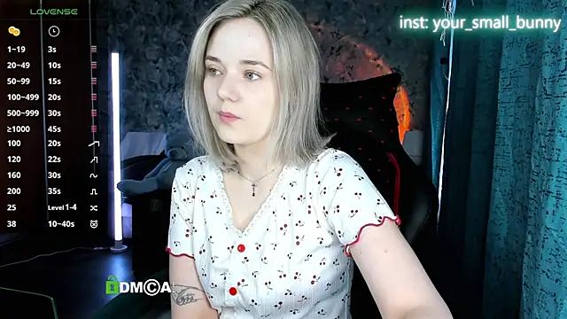 Snapshot of Your_small_bunny chatting on May 8, 2026, 2:04 am Your small bunny online show from May 8, 2026, 2:04 am