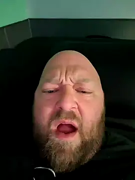 Strong Bear89 online show from January 24, 2025, 9:17 am