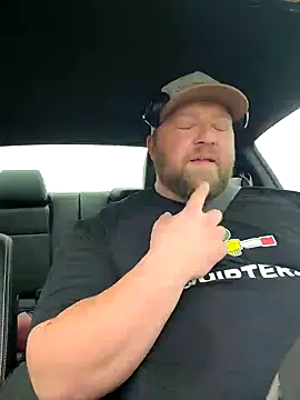 Strong Bear89 online show from January 28, 2025, 6:07 pm