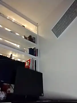 ivylee31 online show from November 24, 2025, 12:43 am