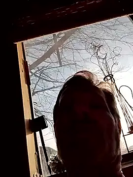 ivylee31 online show from February 15, 2025, 10:21 pm